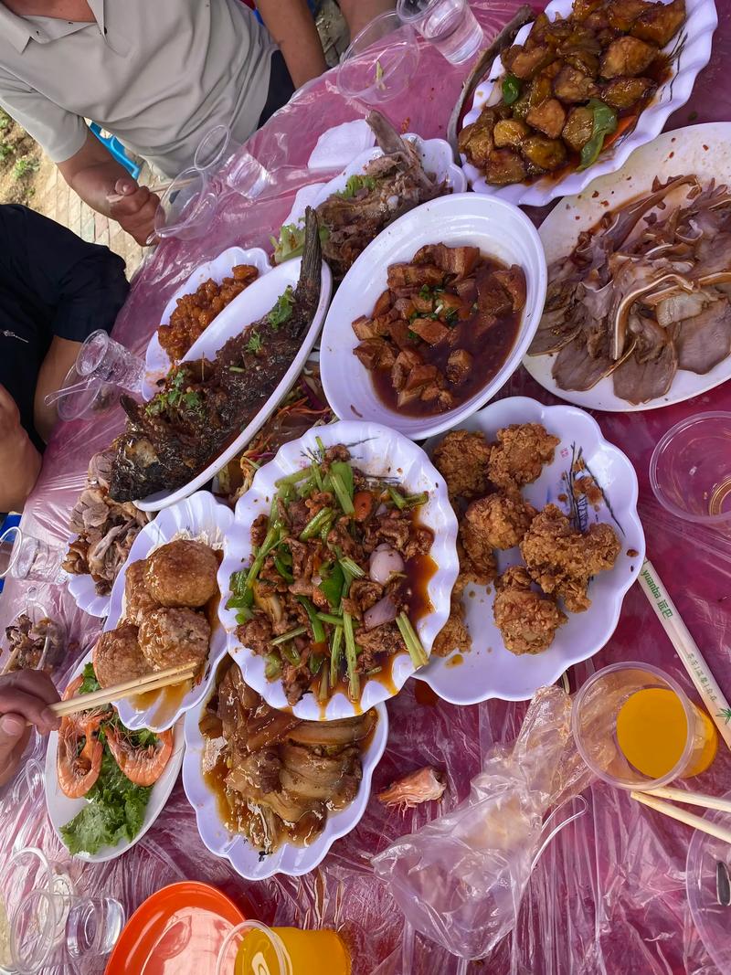 团餐